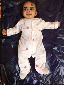 Size : 3 to 6 Months