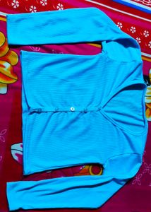body hugging crop top