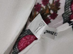 Stylish Cropped Knit Cardigan