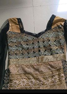 Beautiful Embroidery Kurti Set