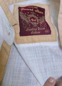 Men&#39;s White Casual Shirt