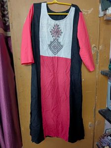 Avaasa Kurta
