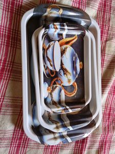 Tray