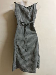 Korean Pokkiee Dress with Tie Straps