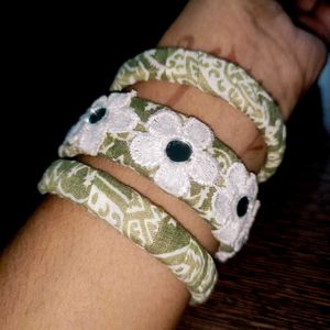 Olive Flower Bangles 🥀