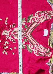 Elegant Pink Embroidered Kurta