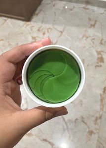 mCaffeine Green Tea Hydrogel Eye Patches