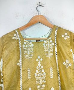 Light Olive And White Layered Kurtas (Women&#39;s)