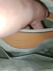 MICHAEL KORS Leather Handbag