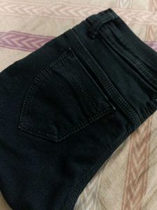 Black Skinny Fit Jeans