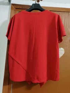 Casual Red Top 🍒