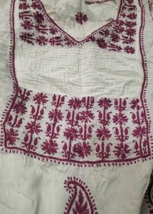 White Lucknowi Embroidered Kurti