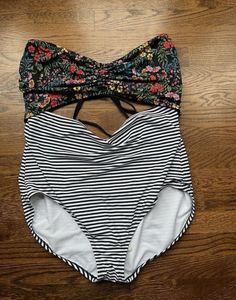 cut outs Swimsuit🌸