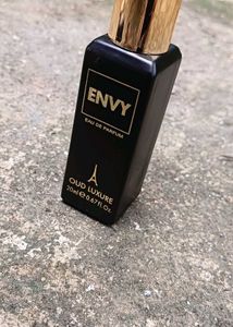 Envy OUD LUXURE! 🔥 Not Used Fully New