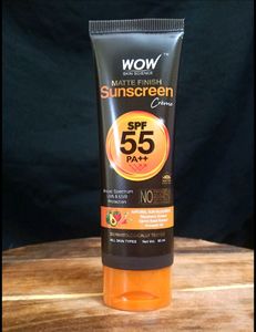WOW Spf 55 PA++ Matte Finish Sunscreen Creme