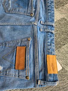 Aingo Made in Korea 32 Waist Girls Jeans🔥🔥🔥