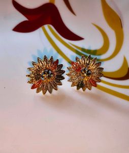 Gold Tone Sunflower Stud Earrings