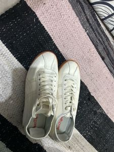 unisex White Sneakers