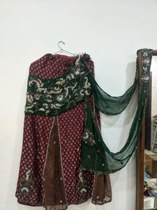 Price Drop Beautiful Old Style Lehenga / Lacha