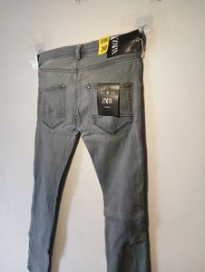 Zara Gray Denim Jeans - Size 30