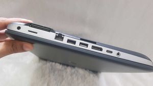 INTRODUCING BUSINESS LAPTOP - HP PROBOOK 640 G2