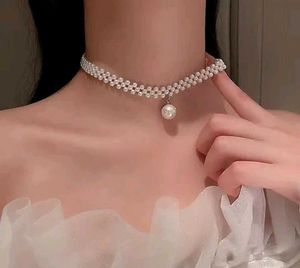 Pearl Choker