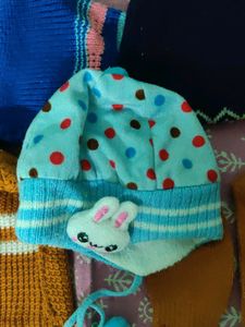 Woolen Head Caps And Mittens