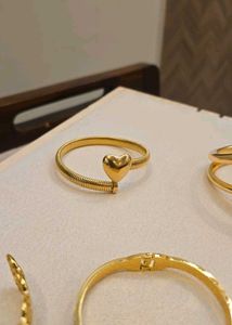 Gold Bangles &amp; Bracelets