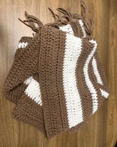 Striped Cushion  🧣🪢🧣