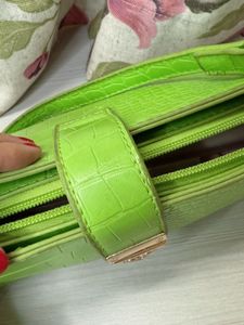 Y2k Inspired Bag 🎸 With Heart Buckle