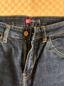 Kotty High Rise- Flared Blue Denim