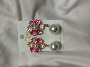 Floral Pearl Earrings