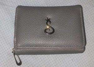 ✨️Elegant Grey Wallet