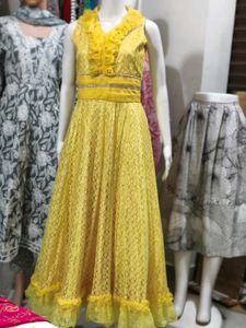 Yellow Lace Sleeveless Party Dress