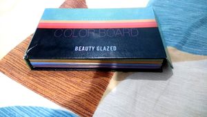 &#39;&#39;COLOUR BOARD&#39;&#39; Beauty Glazed &#39;&#39;EYE SHADOW PALLET