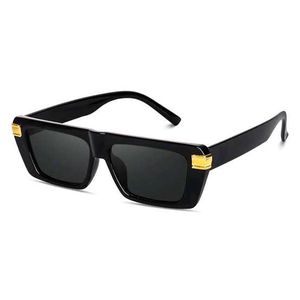 Trendy Black Framed Sunglasses
