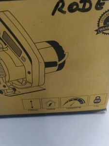 CUTTING MACHINE