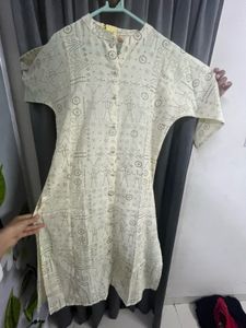 Elegant Off White Kurti