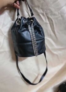 Black Chain Detail Zara Bucket Bag