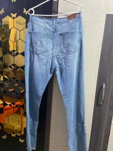 Chic Women&#39;s Light Blue Bootcut Denim Jeans