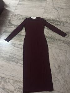 Burgundy Ribbed Bodycon Midi Dress