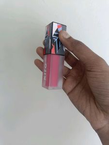Kiro PinkGuava Lipgloss And A Lipscrub