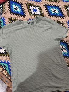 Ribbed Olive Green T-Shirt