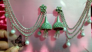 Earrings with Chains and Pearls