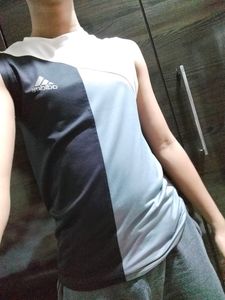 ADIDAS Used Gym Wear For Teens