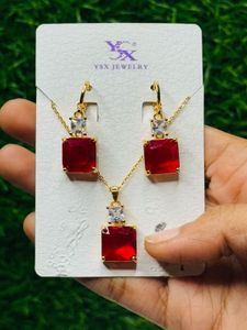 DRISA NECKLACE EARING SET