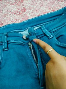 Straight Fit Jean
