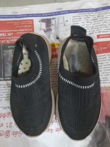 I Wanna Sell Babyboy Shoes.