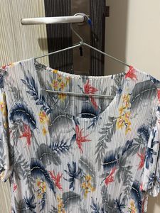 Floral Printed Crushed Top
