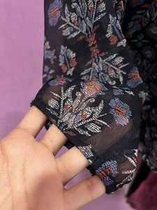AJIO Floral Print Top